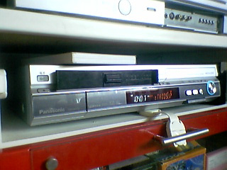 DVD���R�[�_�[